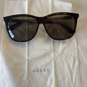 Gucci GG0495SA Oversized Tortoise Sunglasses with Case